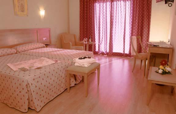 Hotel La Imora Хаен Номер фото